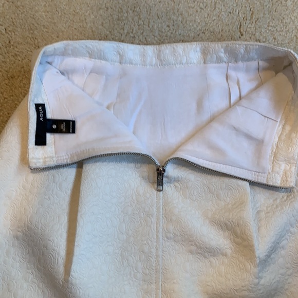 Aqua white skirt with flower print - Picture 4 of 6